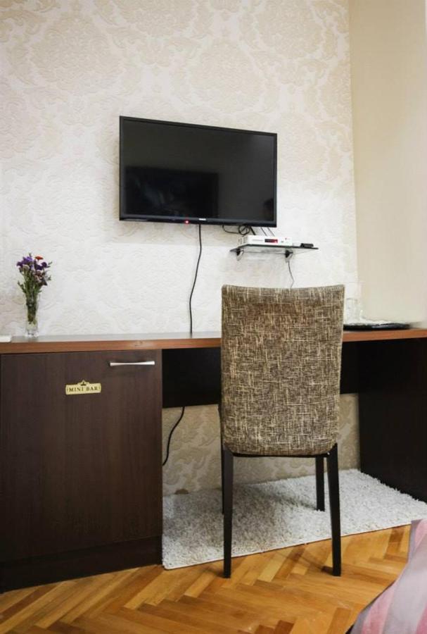 Hotel Villa Alexander Skopje Luaran gambar